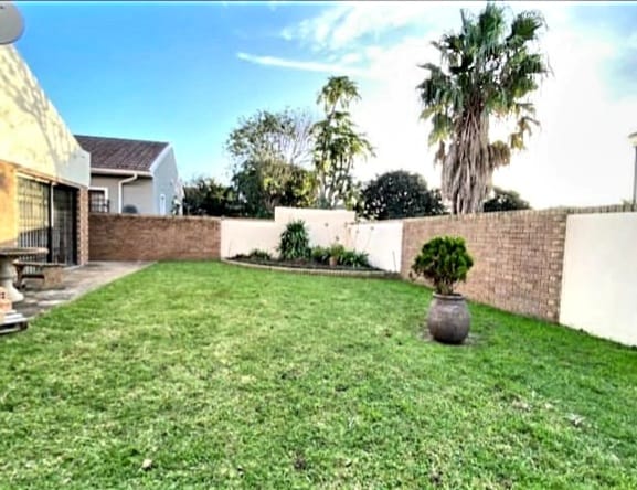3 Bedroom Property for Sale in Beacon Bay Eastern Cape